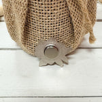 Magnolia Bloom Needle Minder - The Pink Pineapple 850