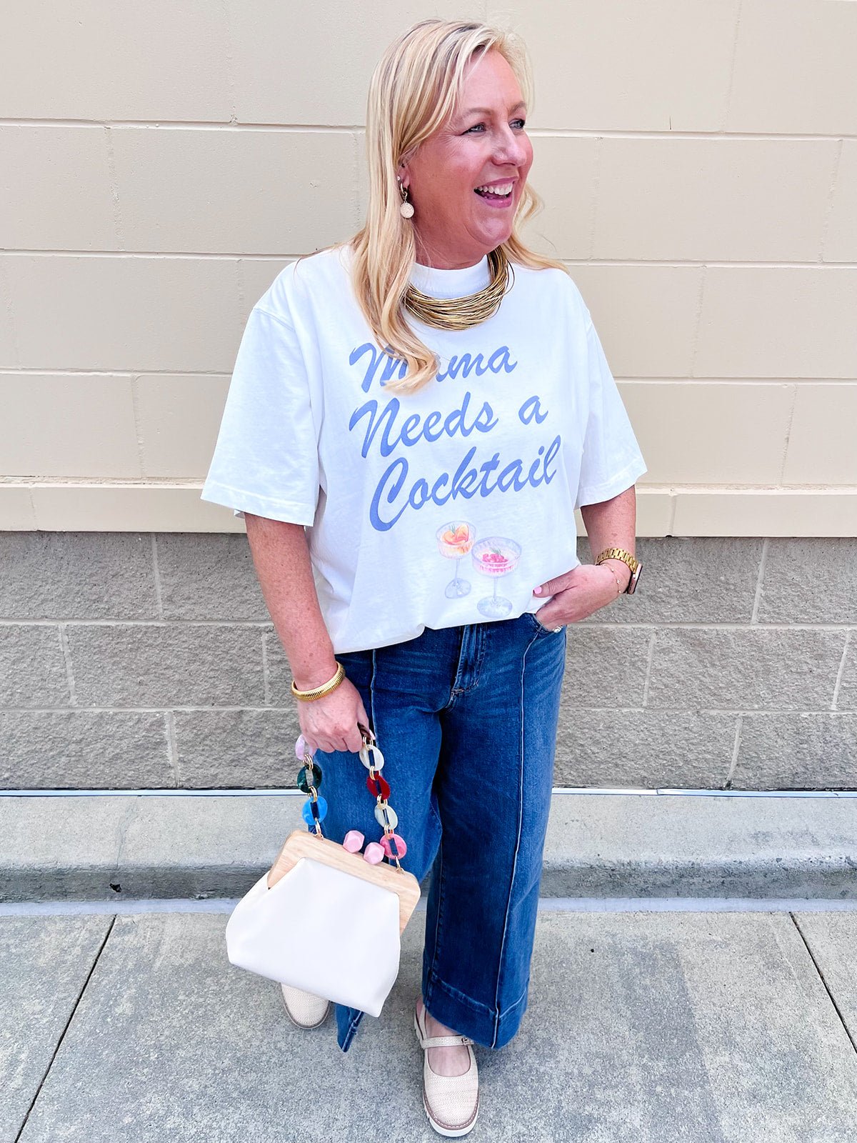 Mama Needs a Cocktail Graphic Tee - The Pink Pineapple 850