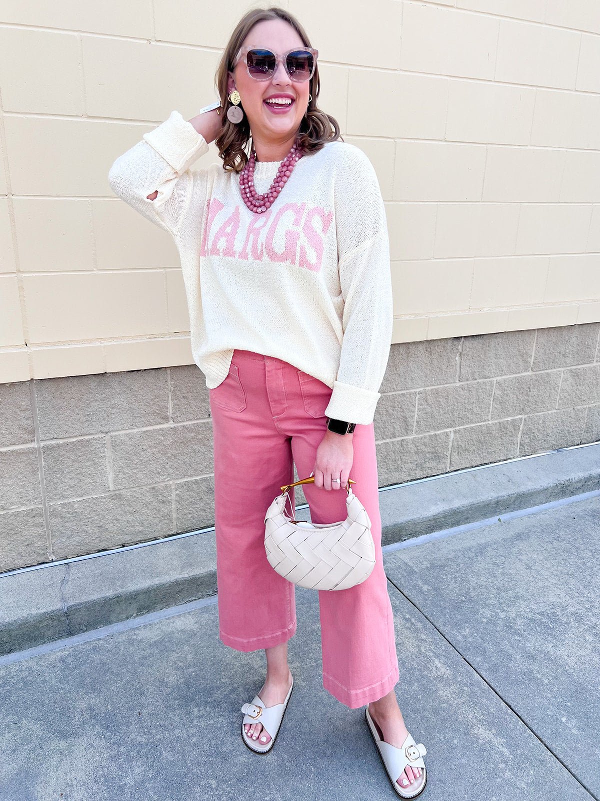 Margs Graphic Sweater - The Pink Pineapple 850