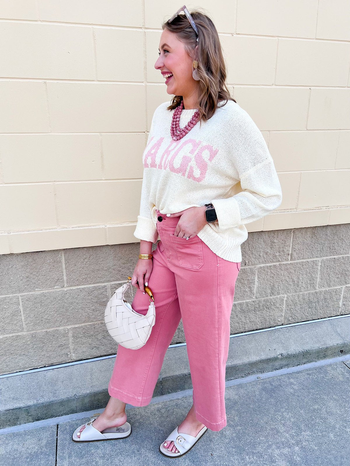 Margs Graphic Sweater - The Pink Pineapple 850