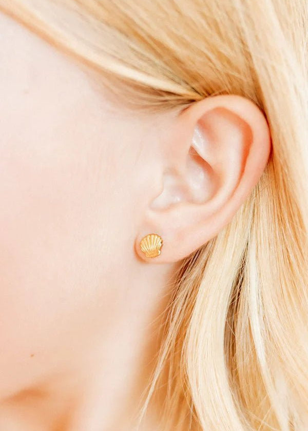 Marina Shell Stud Earring - The Pink Pineapple 850