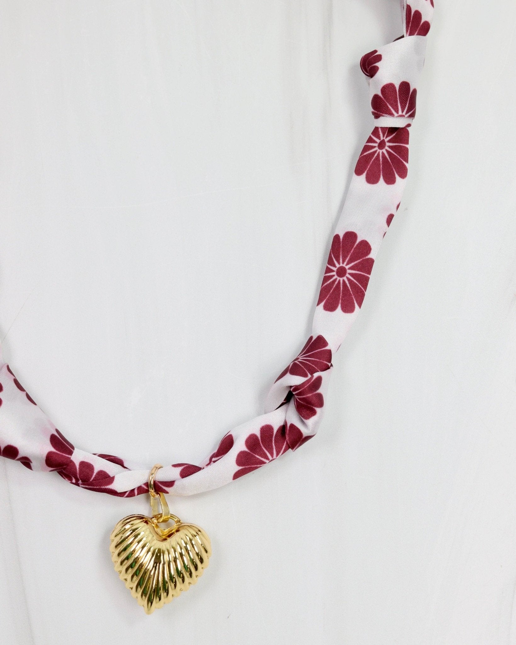 Maroon Muse Scarf Necklace - The Pink Pineapple 850