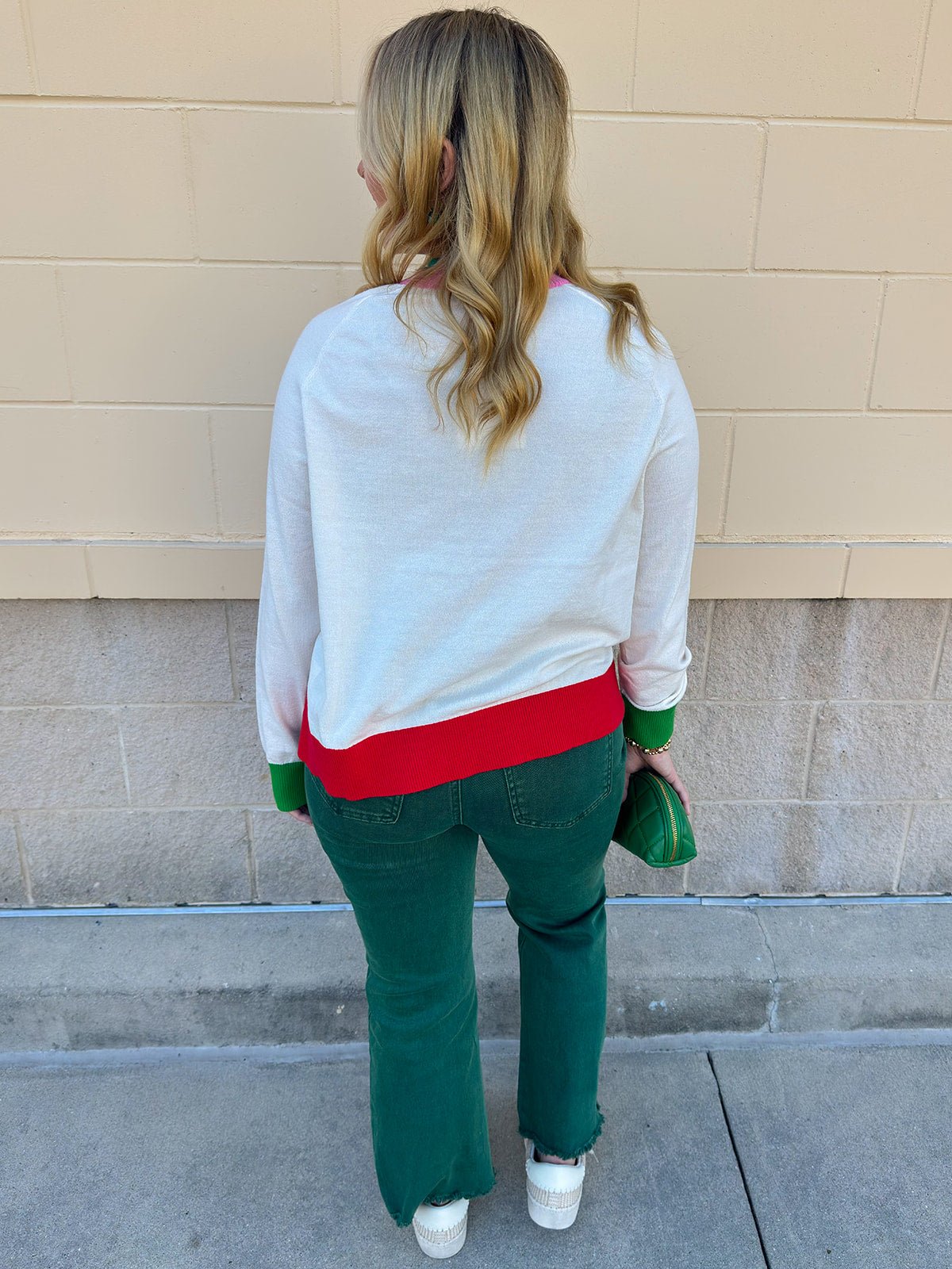 Martini Mistletoe Sweater - The Pink Pineapple 850