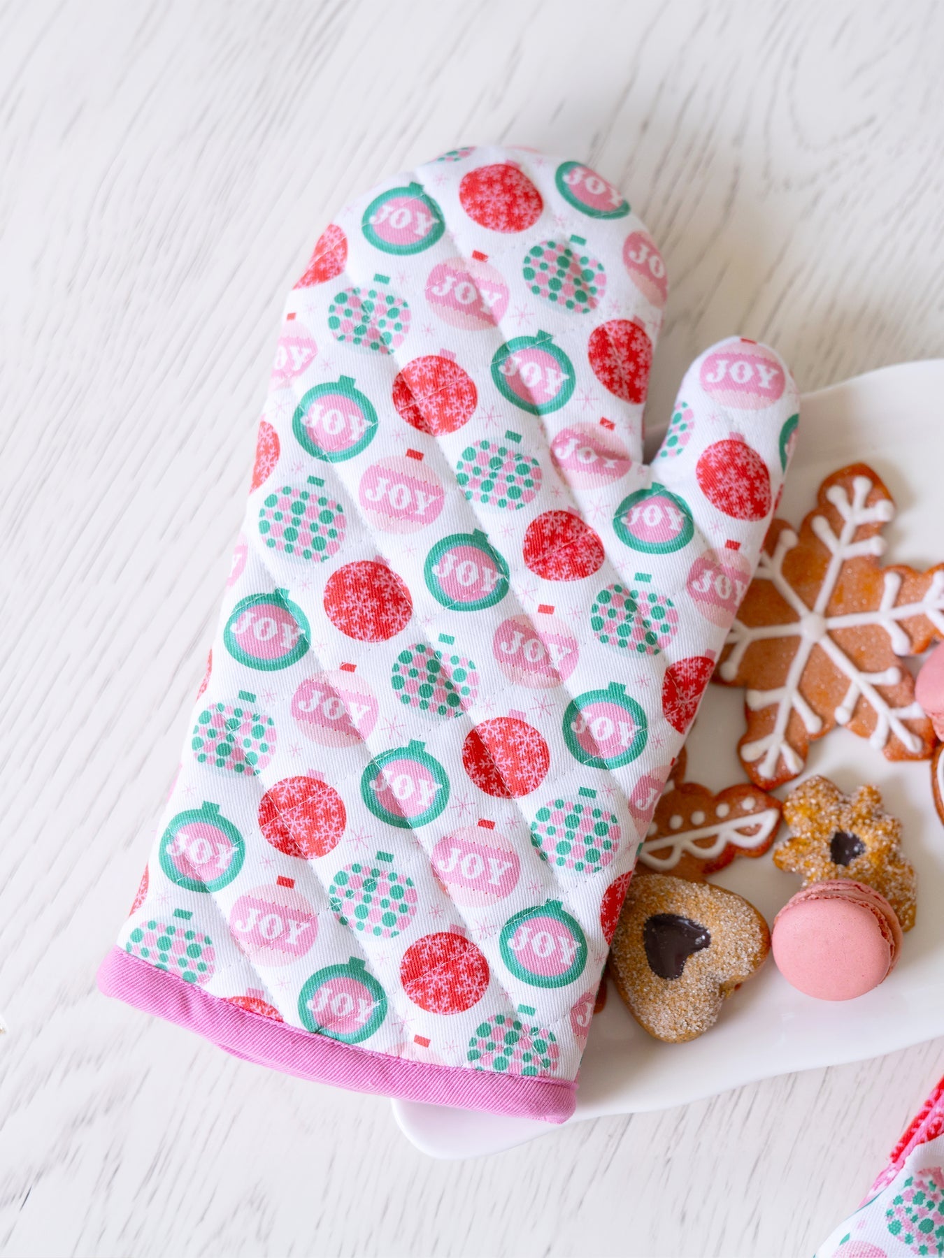 Mary Square Joy Ornaments Oven Mitt - The Pink Pineapple 850