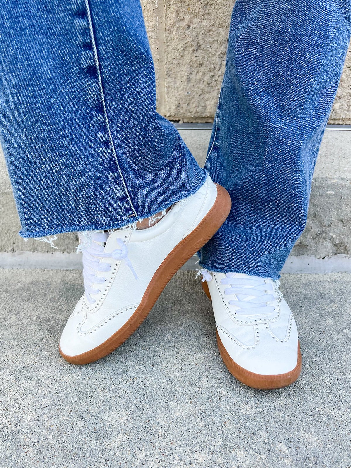 [Matisse] Wylder White Studded Sneakers - The Pink Pineapple 850