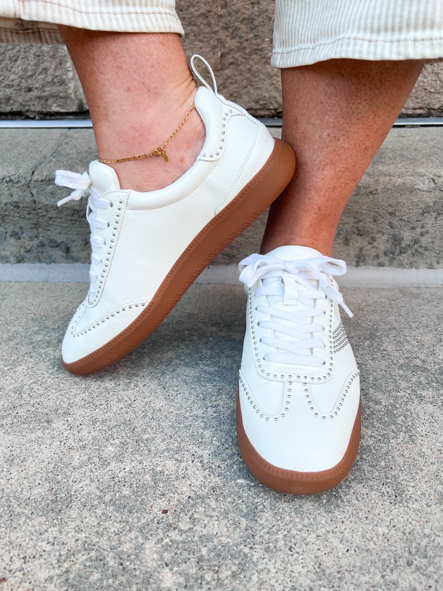 [Matisse] Wylder White Studded Sneakers - The Pink Pineapple 850