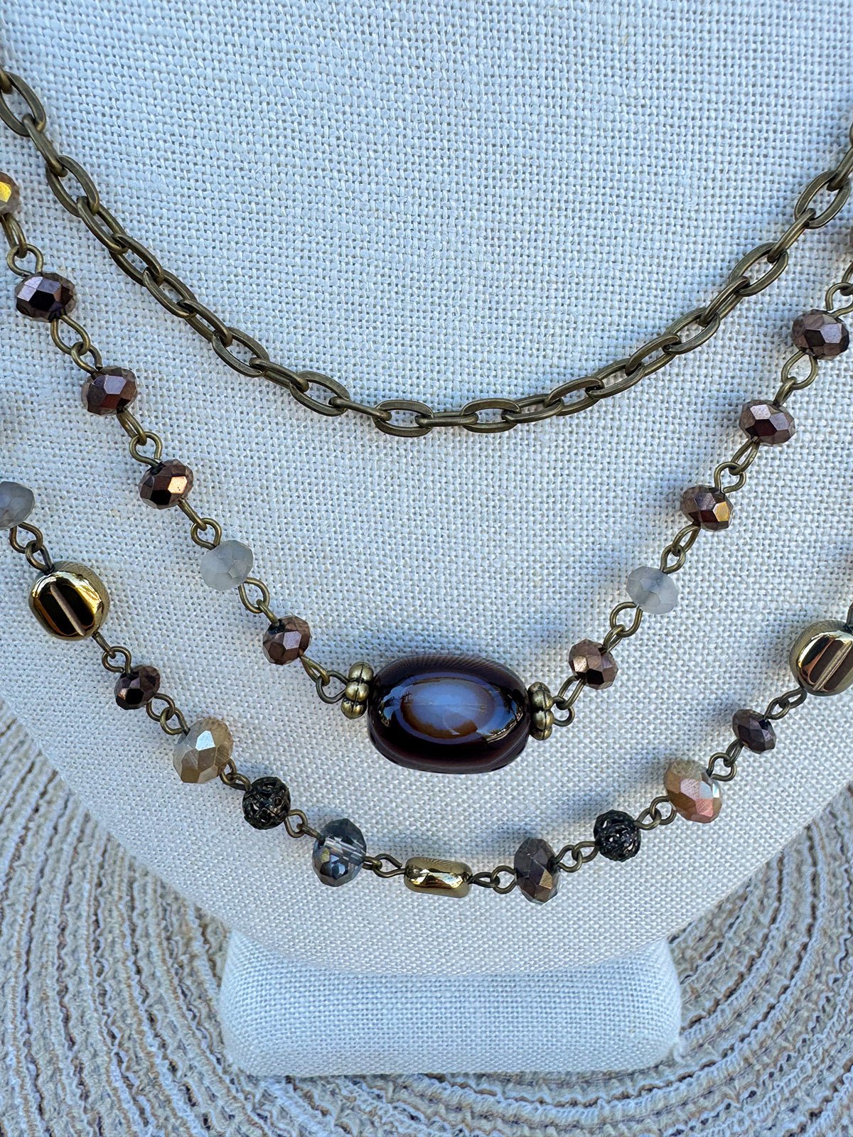 Medina Necklace Tiger's Eye - The Pink Pineapple 850