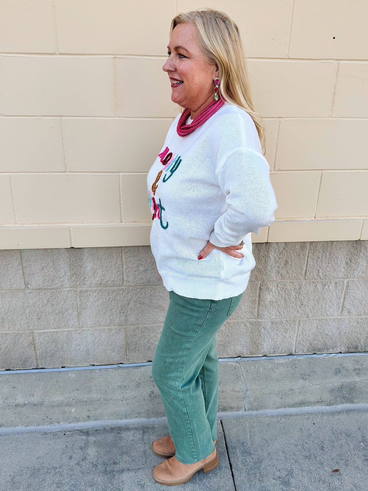 Merry & Bright Tinsel Holiday Sweater - The Pink Pineapple 850