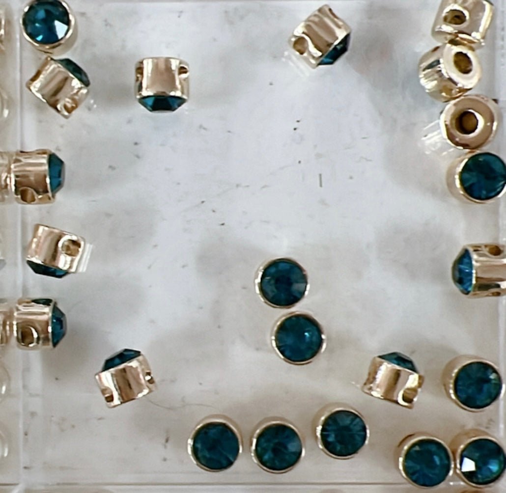 Michelle McDowell Luxe Charm Necklace Bar - The Pink Pineapple 850