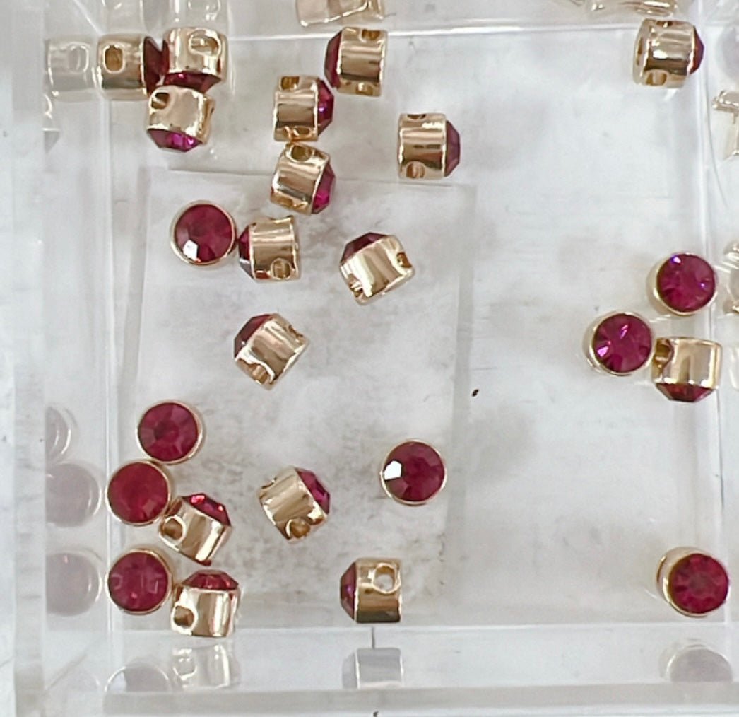 Michelle McDowell Luxe Charm Necklace Bar - The Pink Pineapple 850