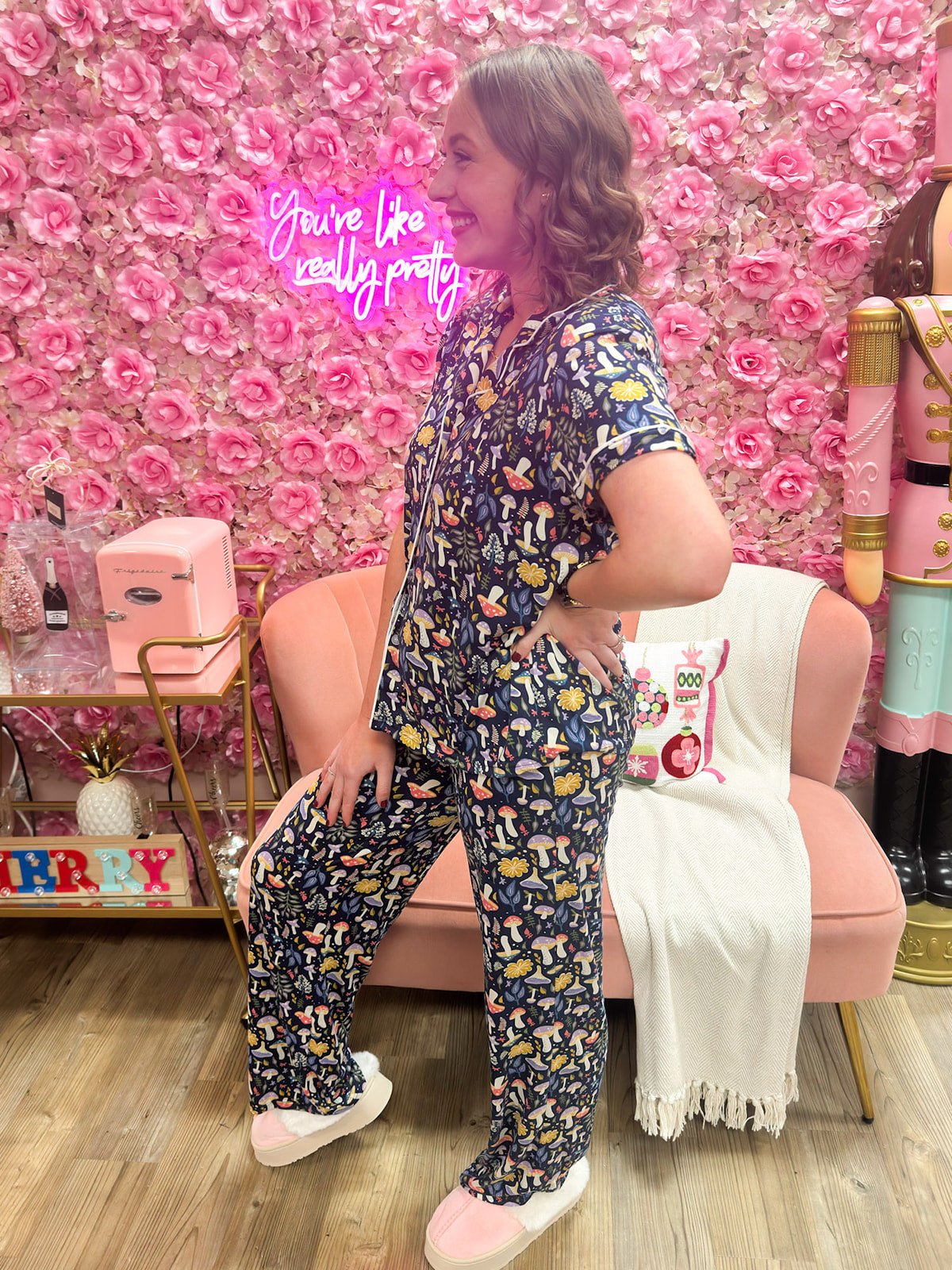 Midnight Meadow Lounge Pants - The Pink Pineapple 850