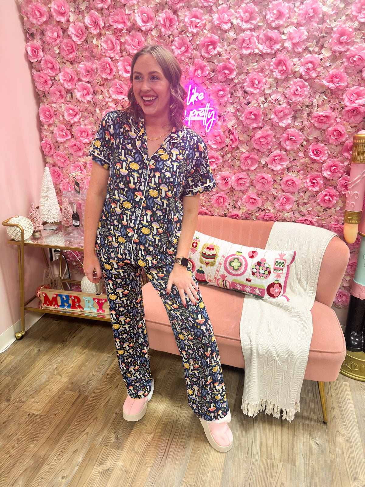 Midnight Meadow Lounge Pants - The Pink Pineapple 850