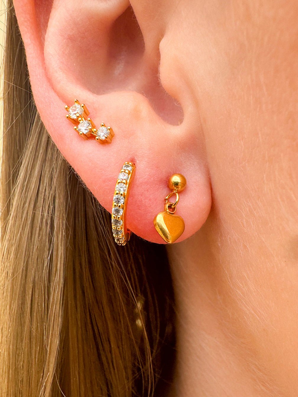 Millie Heart Stud Dangle Earrings - The Pink Pineapple 850