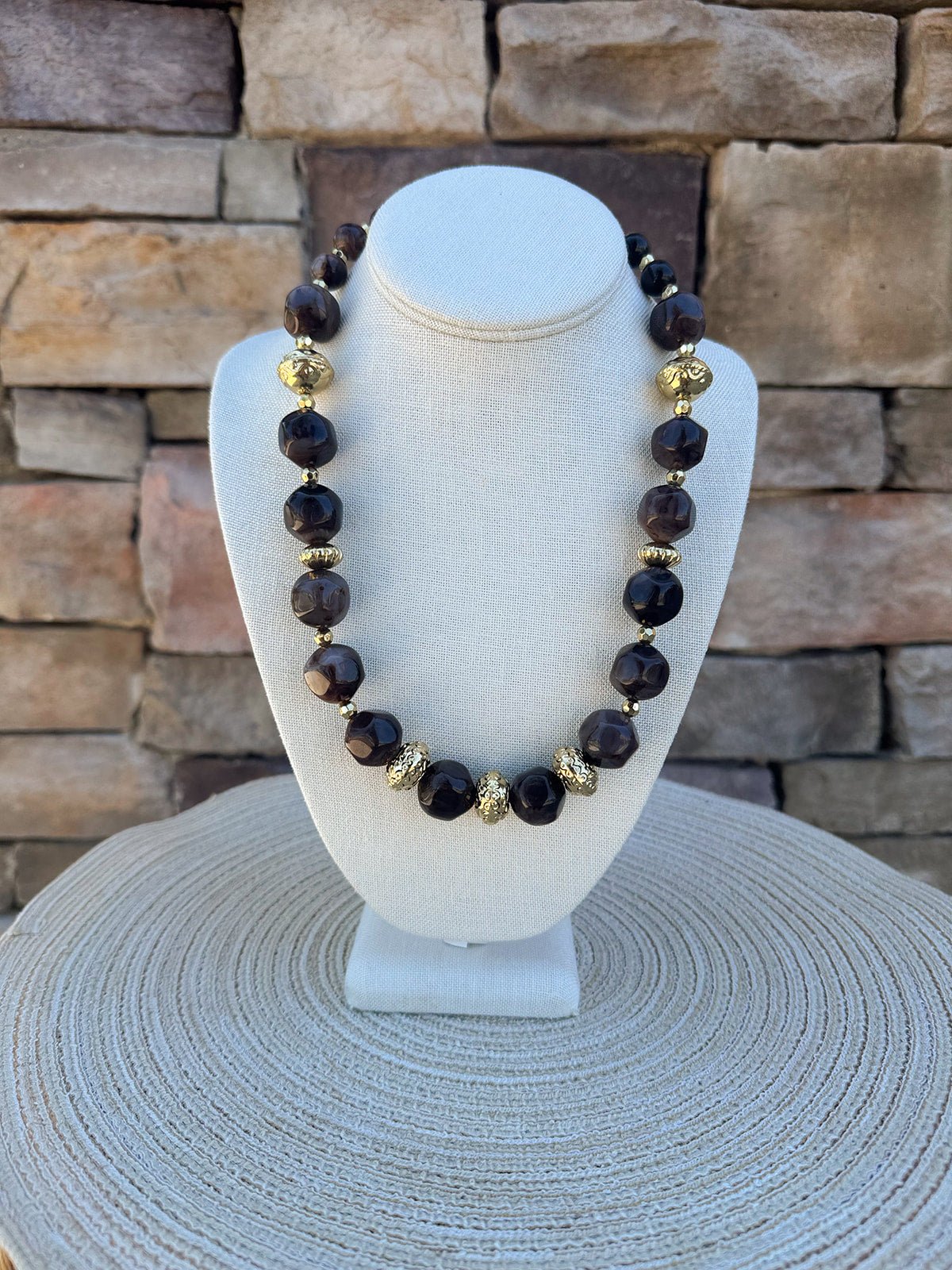 Mocha Marble Beaded Necklace - The Pink Pineapple 850
