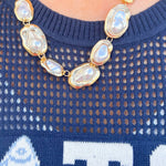 Modern Muse Pearl Frame Necklace - The Pink Pineapple 850