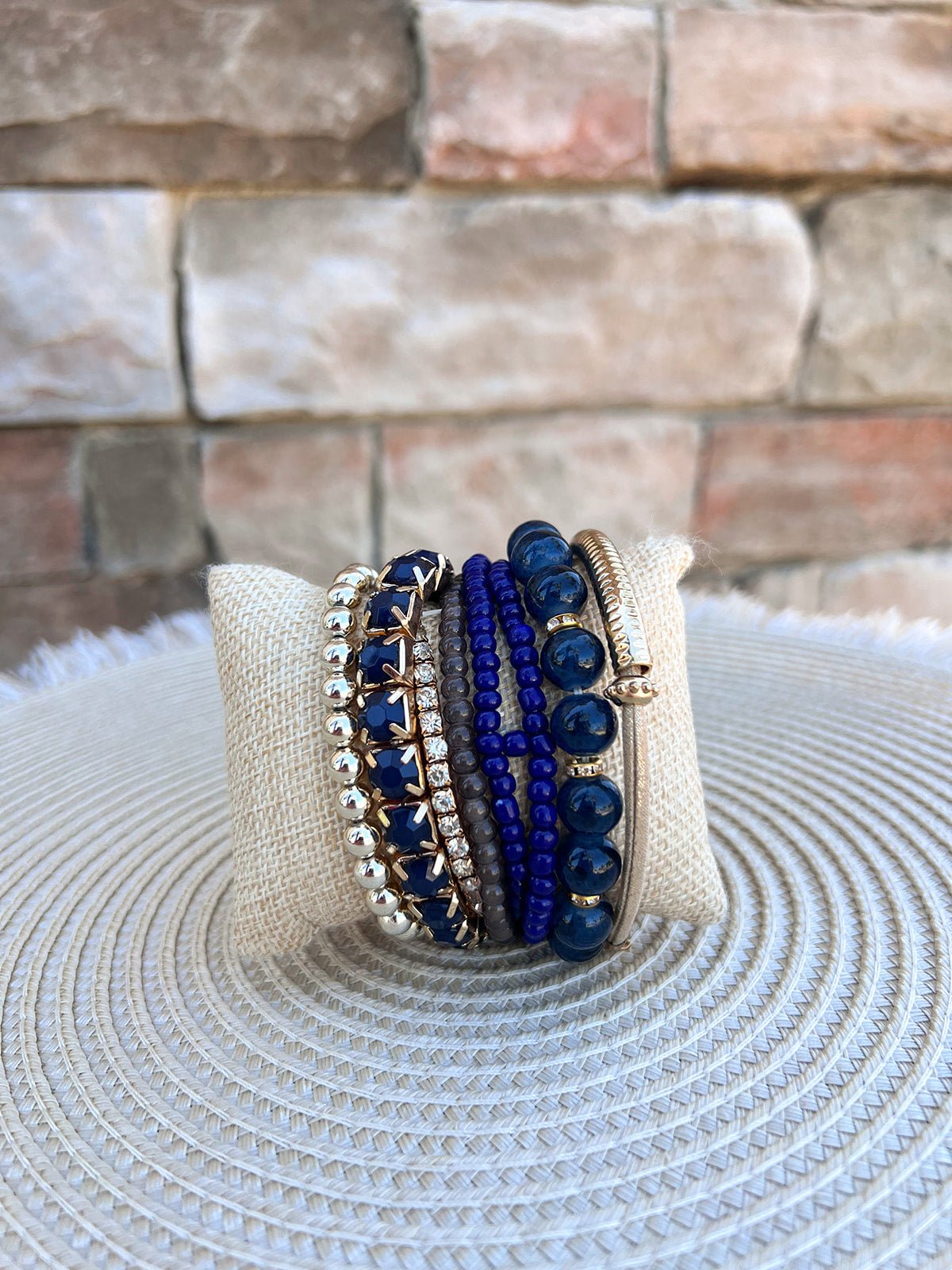 Multicolor Stretch Bracelet Navy - The Pink Pineapple 850