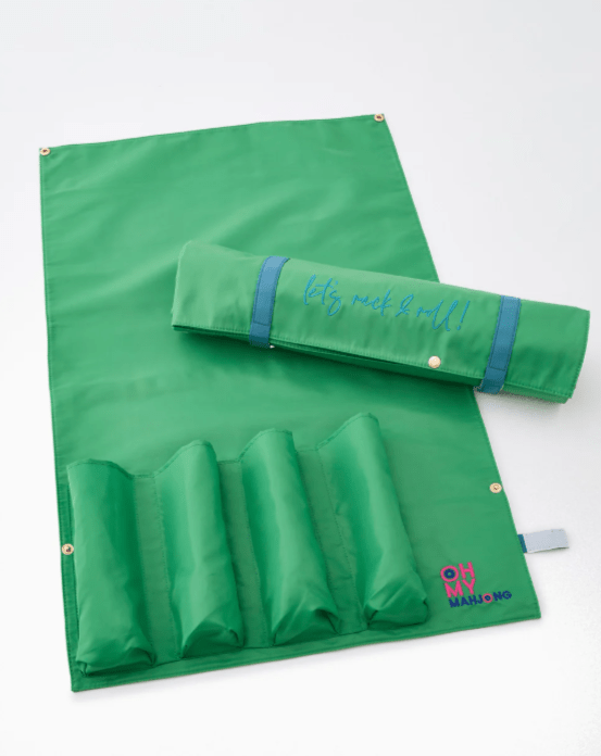 [Oh My Mahjong] Let’s Rack & Roll Bag in Kelly Green - The Pink Pineapple 850