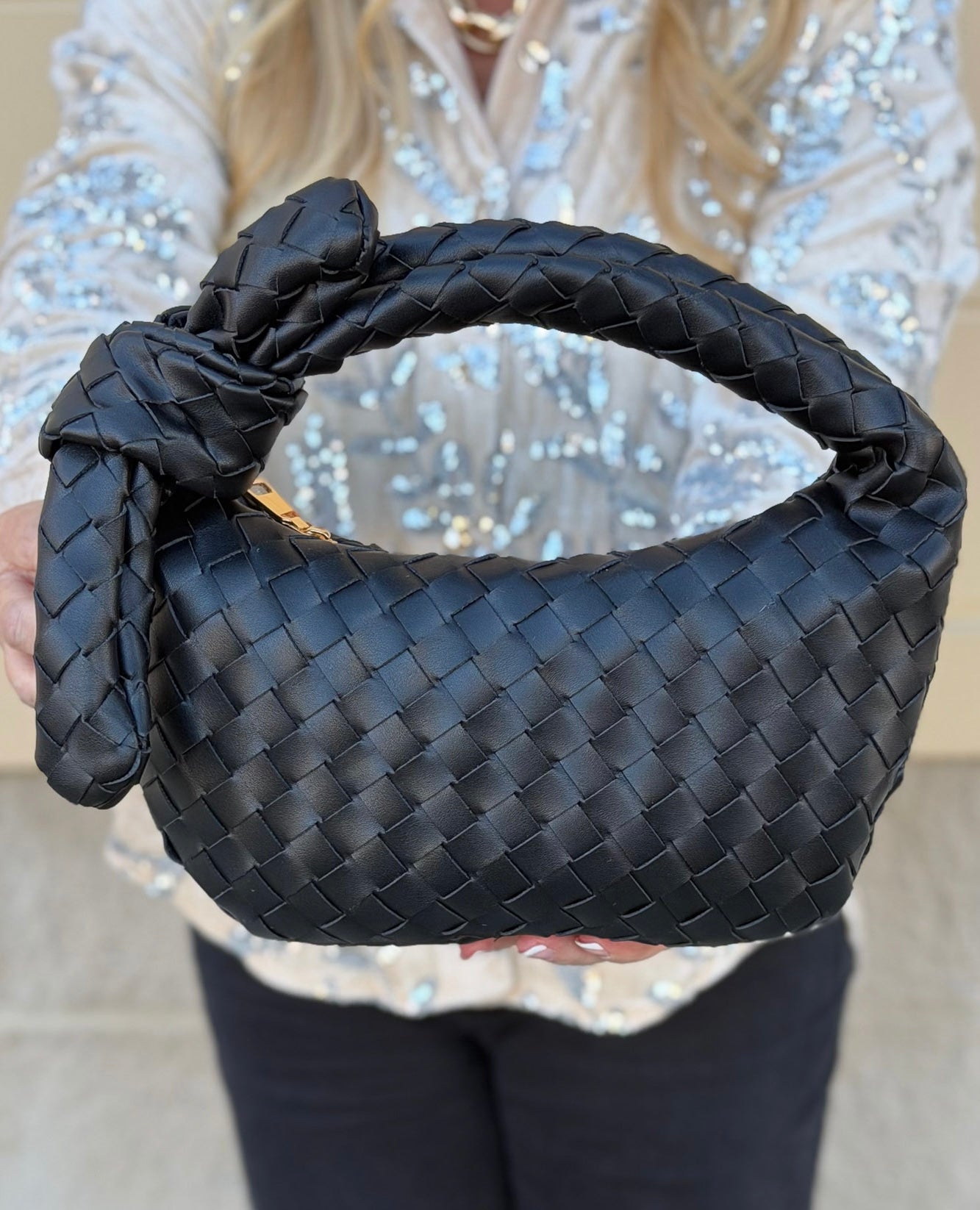 Onyx Knot Woven Clutch - The Pink Pineapple 850