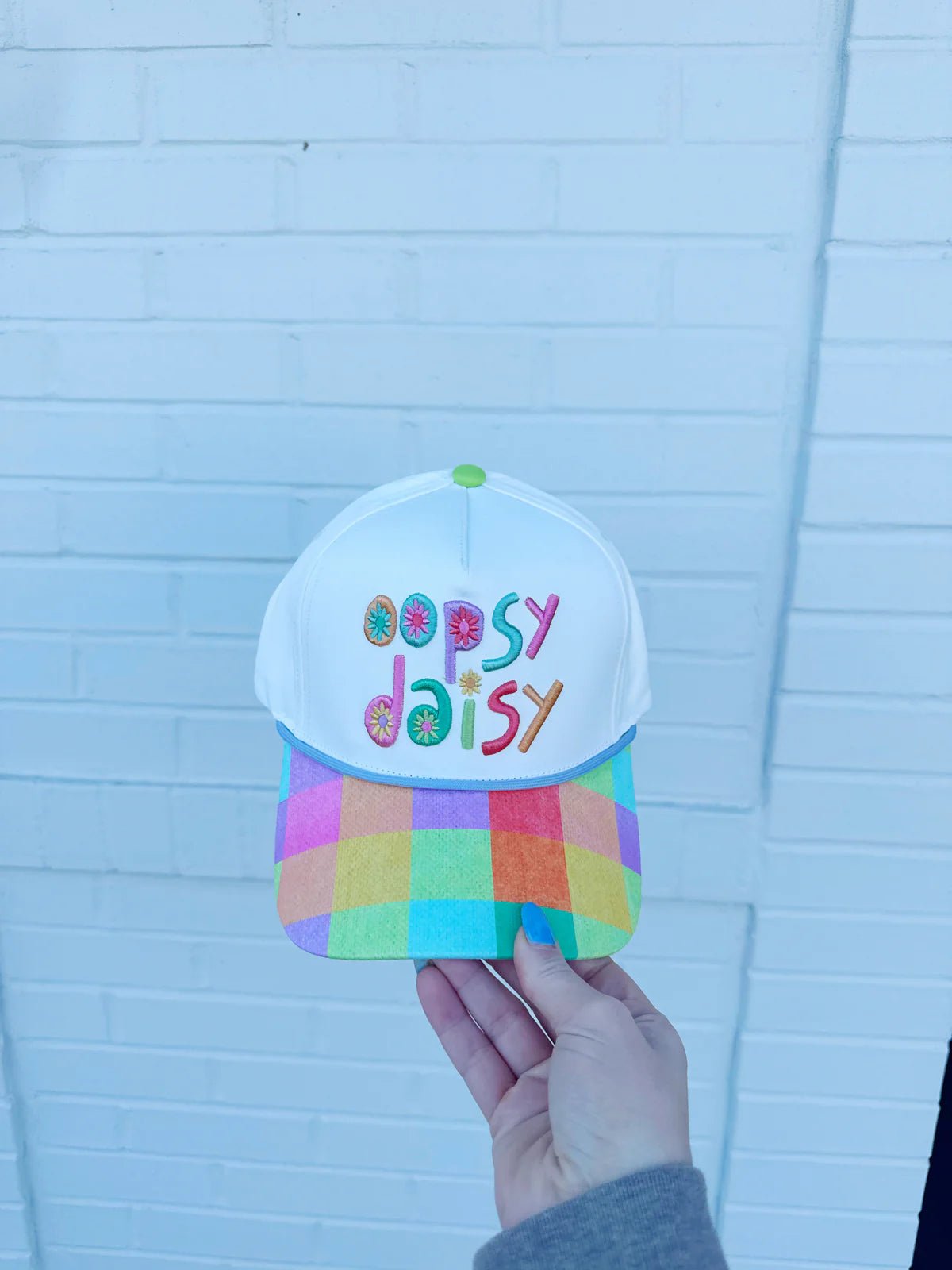 Oopsy Daisy Floral Embroidered Snapback Hat - The Pink Pineapple 850