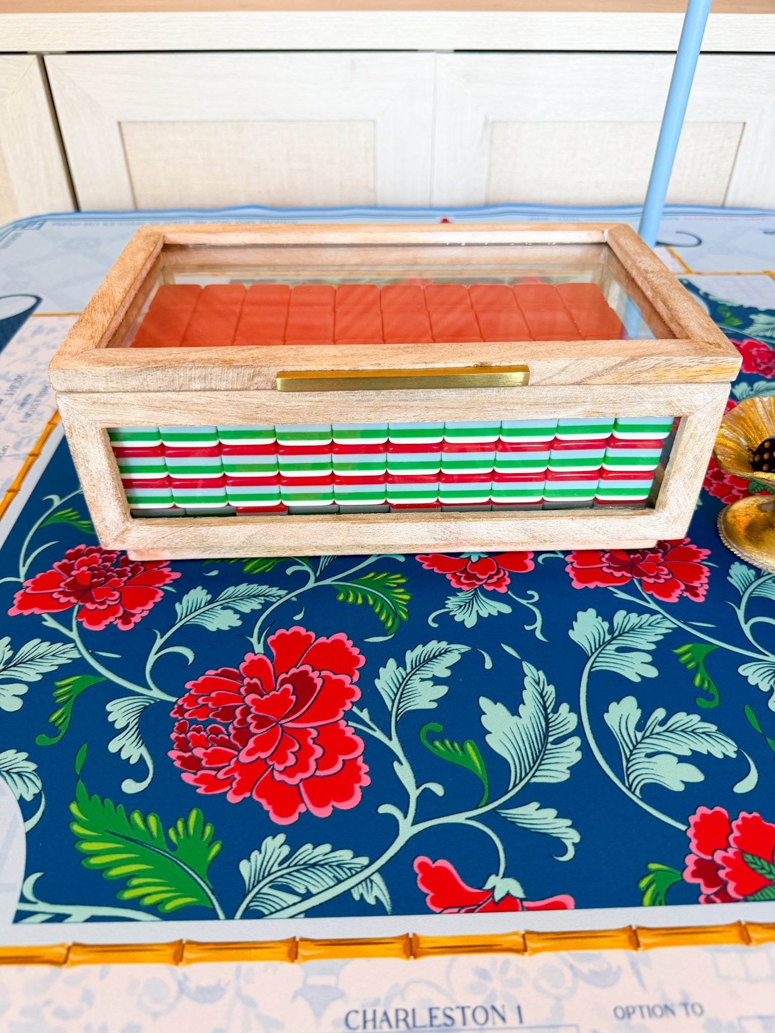 Palm House Mahjong Storage Case - The Pink Pineapple 850