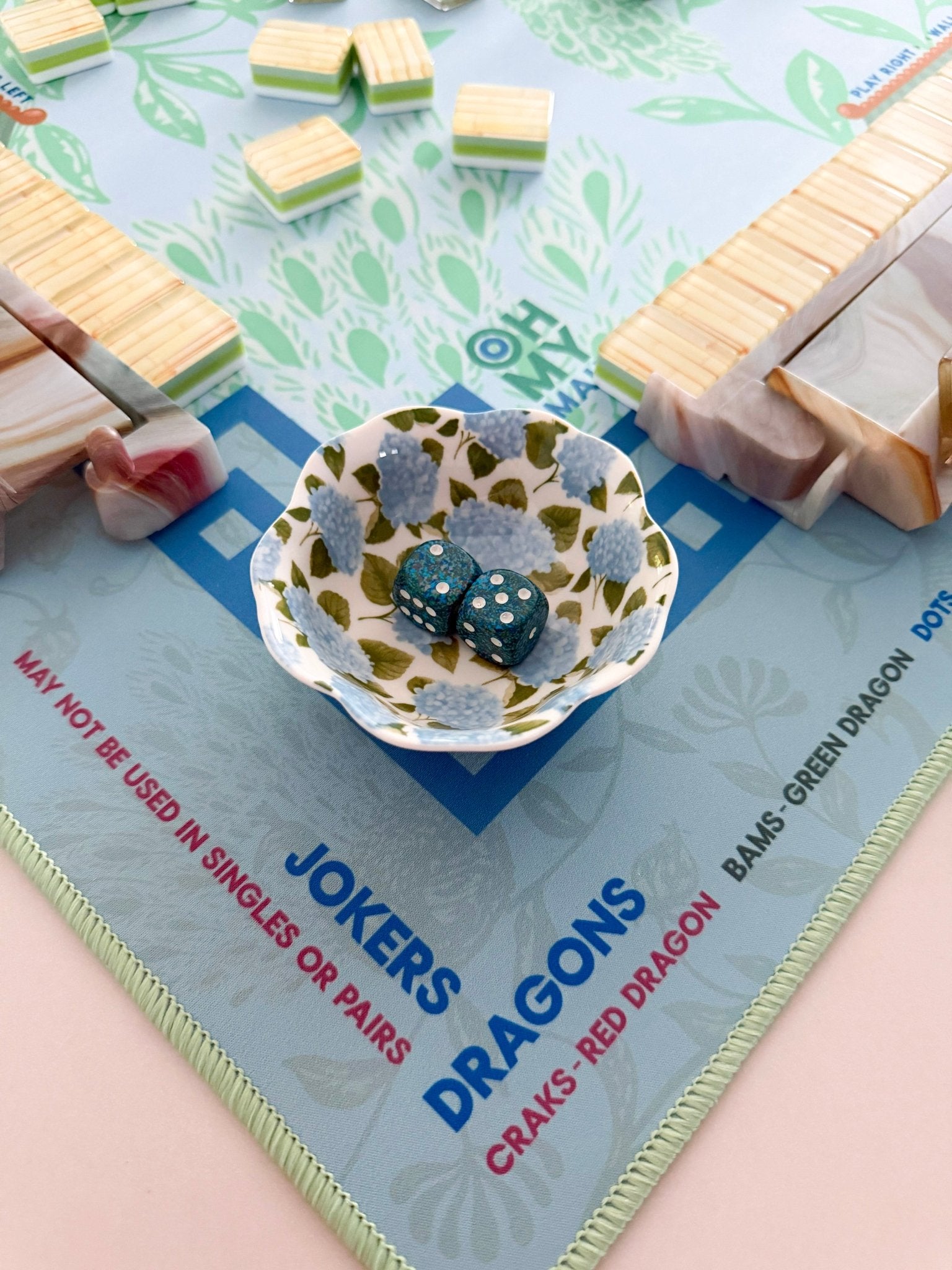 Palm Royale x Isla Luxury Tablescape Bundle - The Pink Pineapple 850