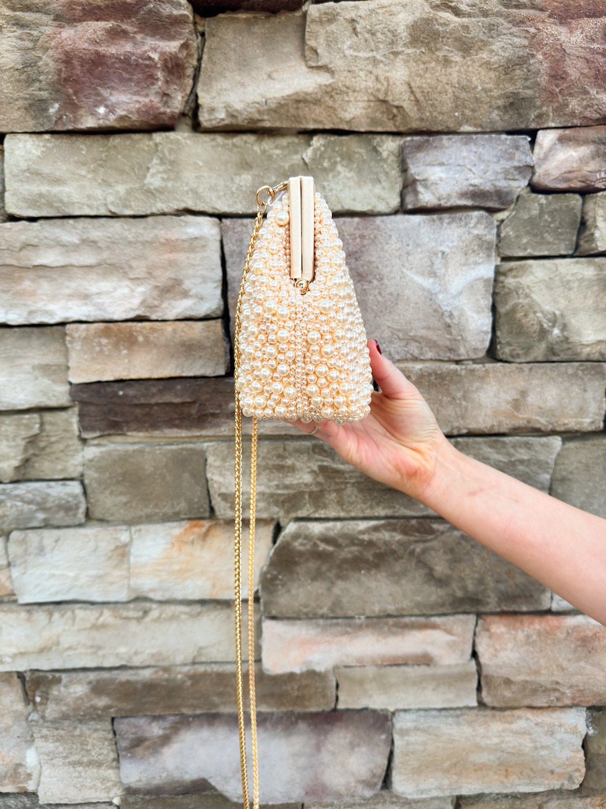 Pearl Glow Beaded Clutch - The Pink Pineapple 850