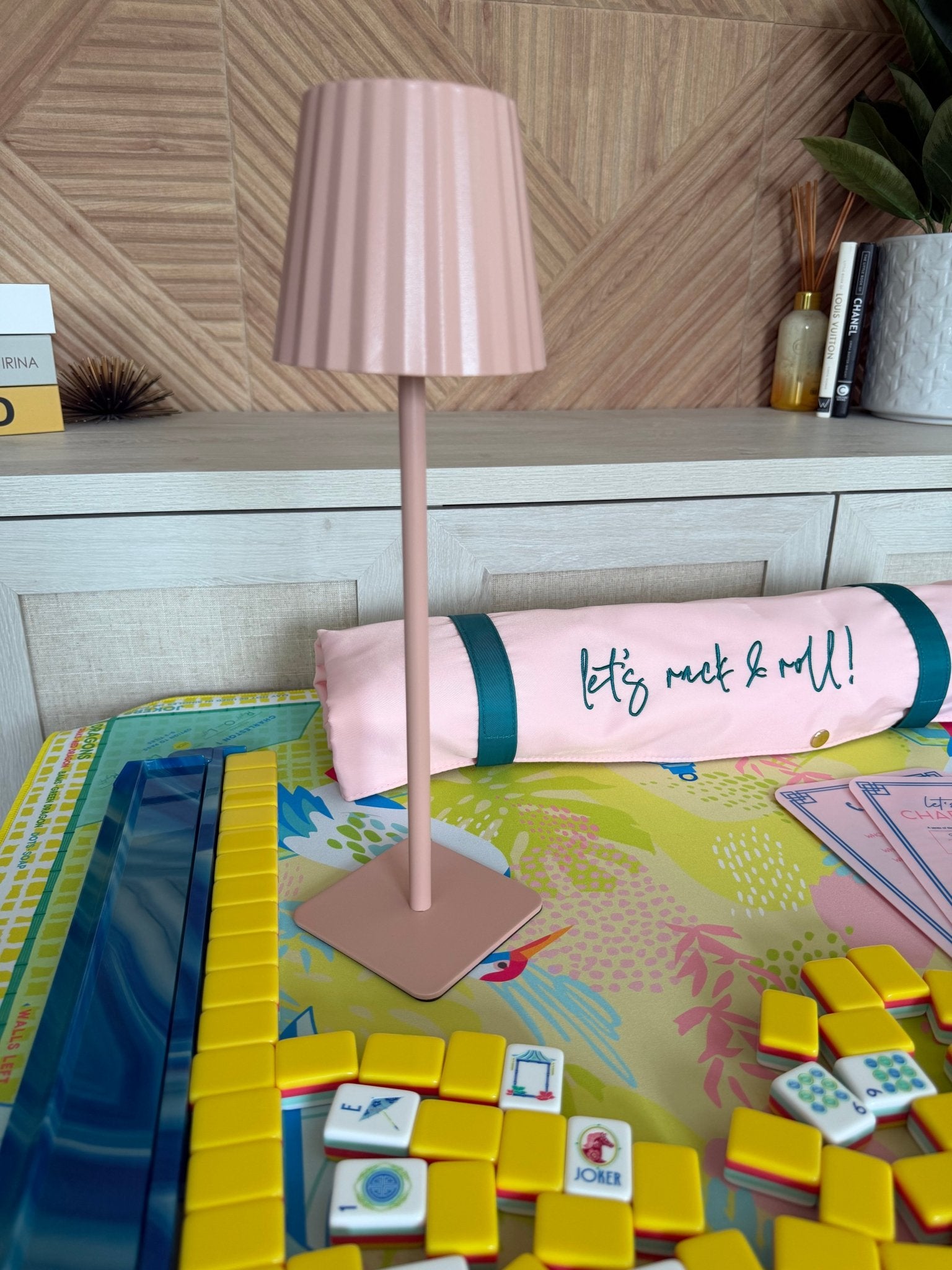 Pippa Hampton Mahjong Tablescape - The Pink Pineapple 850