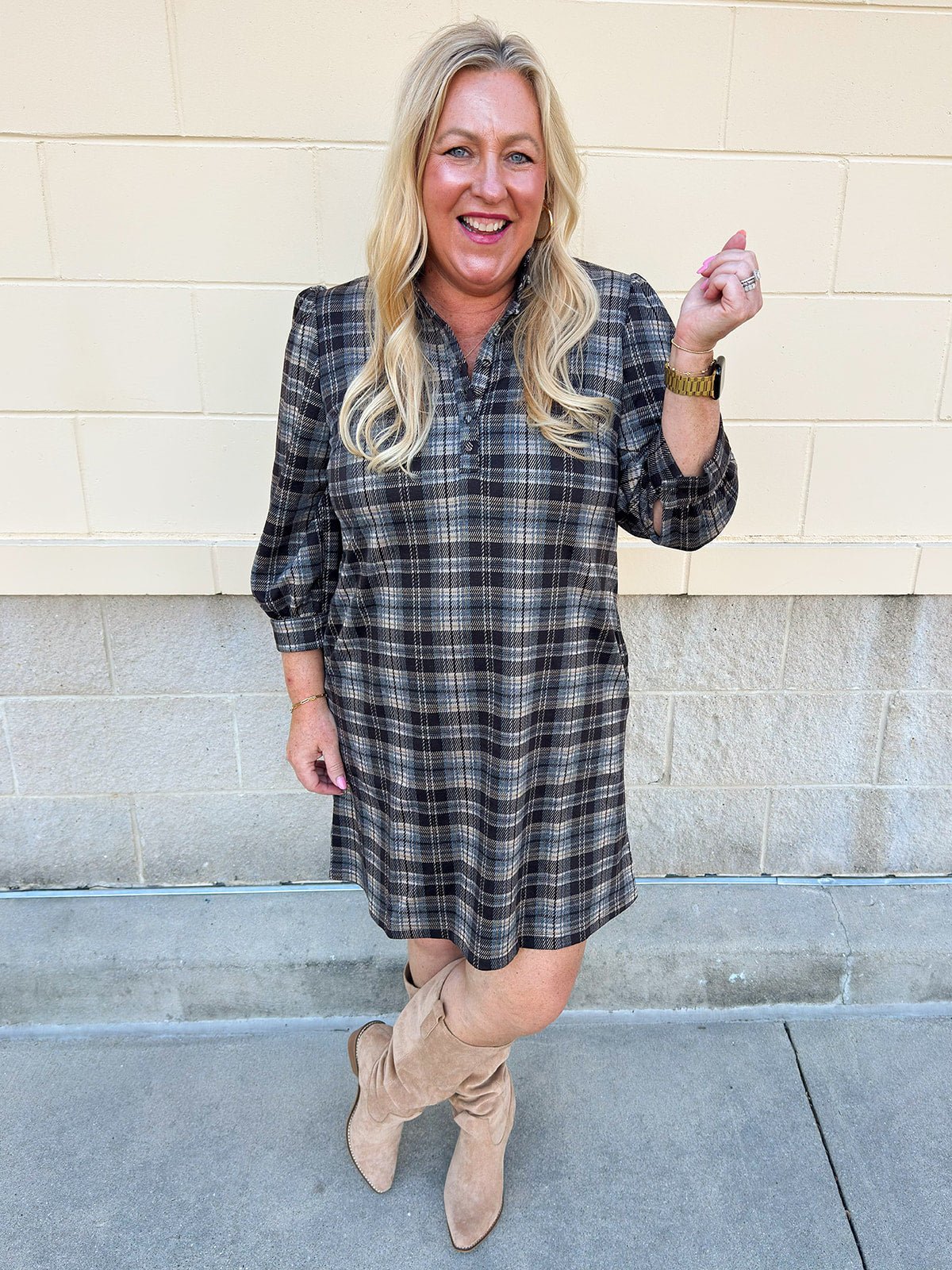 Plaid Perfection Mini Dress - The Pink Pineapple 850