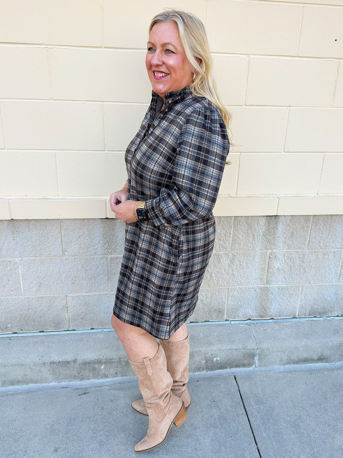 Plaid Perfection Mini Dress - The Pink Pineapple 850