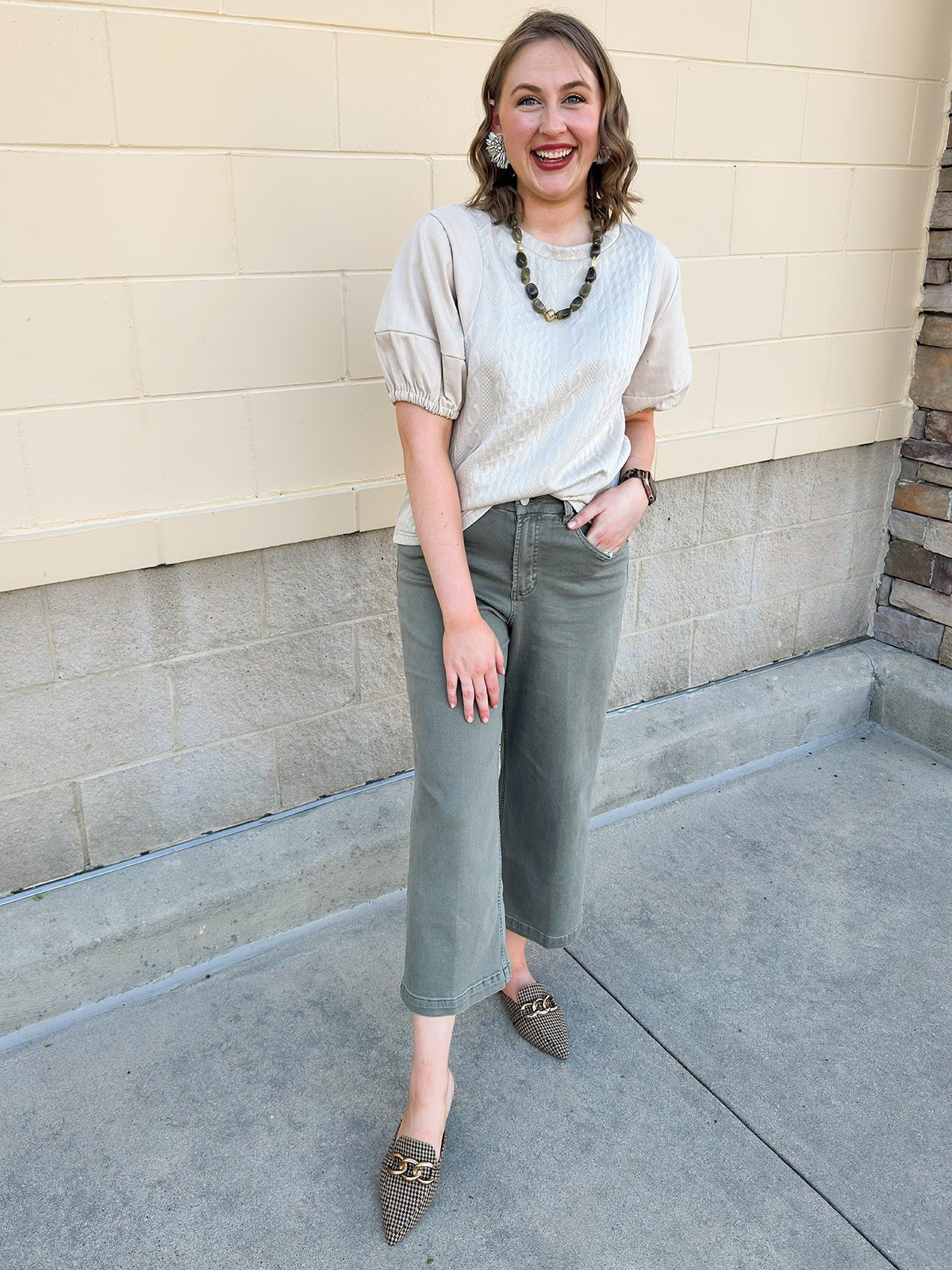 Quilted Edge Puff Sleeve Top - The Pink Pineapple 850