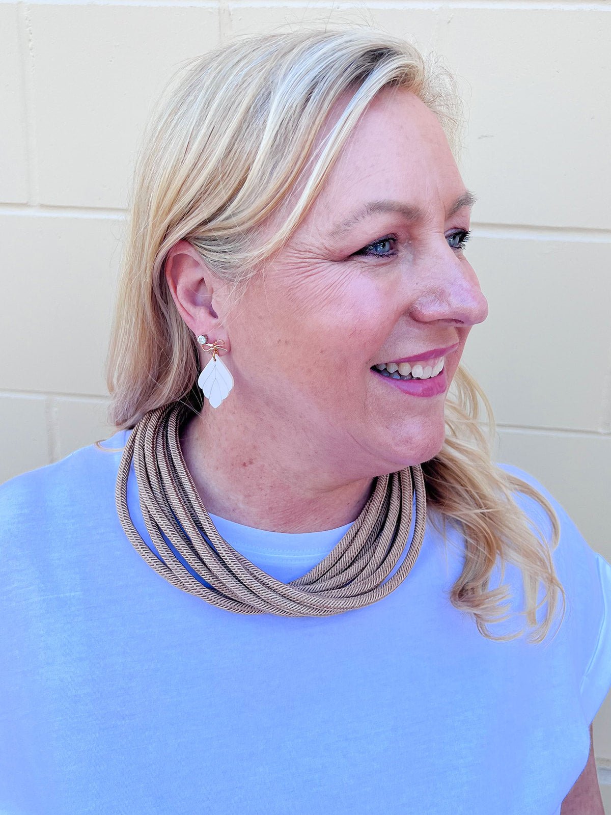 Rachel Rope Necklace in Caramel - The Pink Pineapple 850
