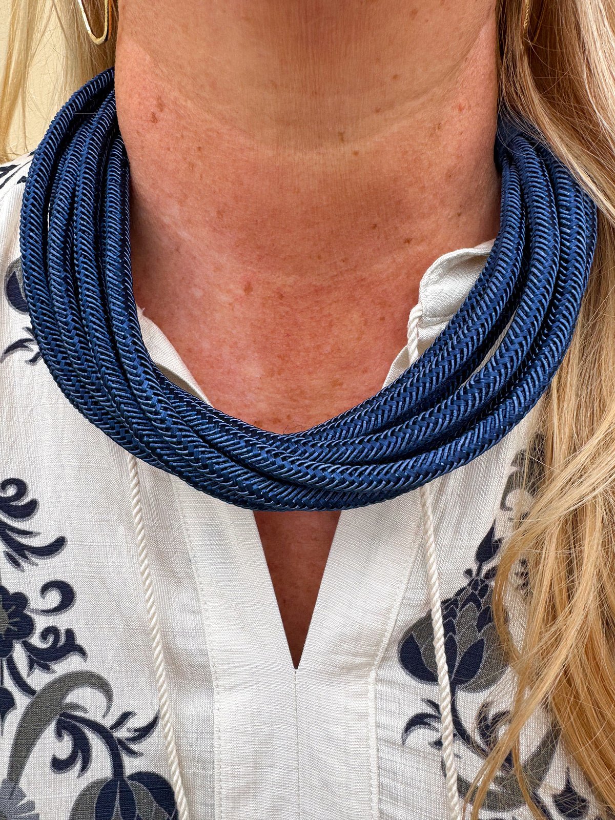 Rachel Rope Necklace in Navy - The Pink Pineapple 850