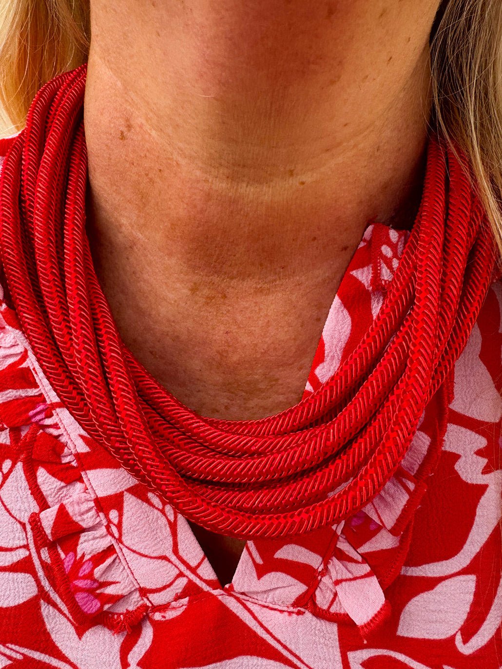 Rachel Rope Statement Necklace in Red - The Pink Pineapple 850