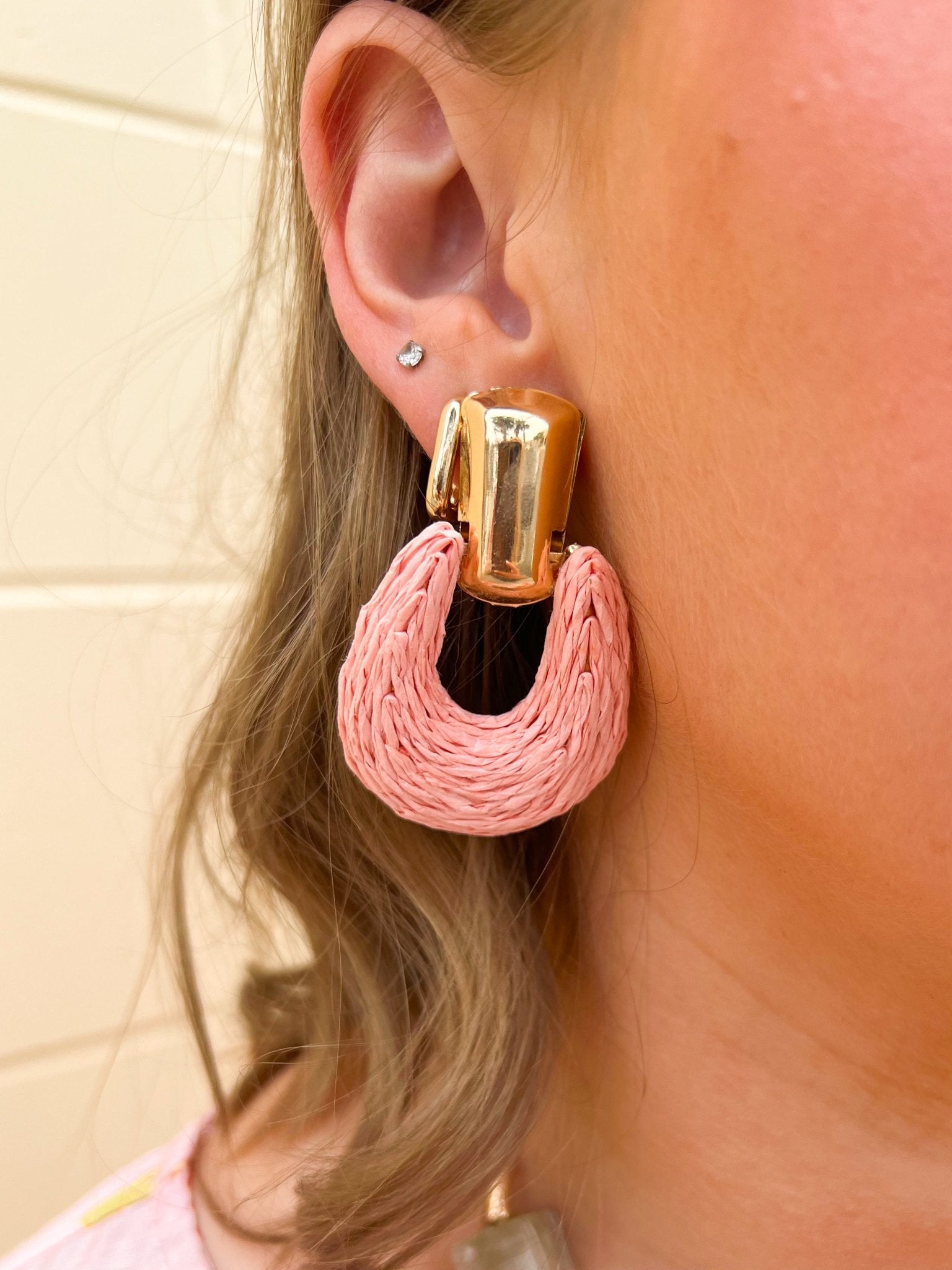 Raffia Drop Earrings in Pink - The Pink Pineapple 850