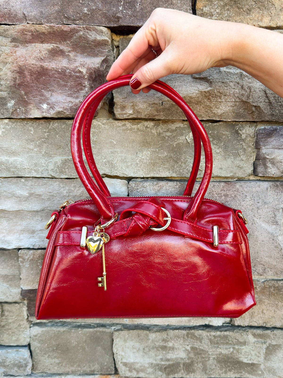 Red Vienna Crossbody Purse - The Pink Pineapple 850