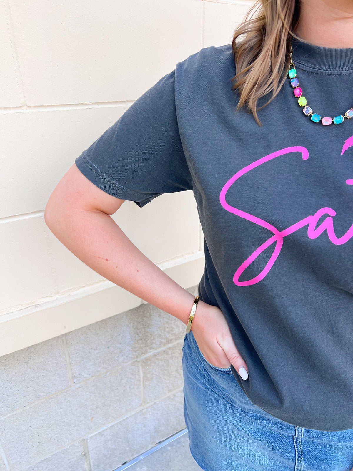 Salty Palm Graphic Tee - The Pink Pineapple 850