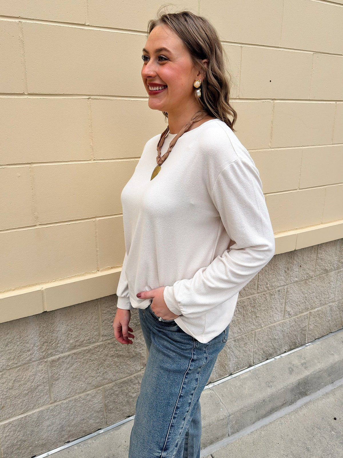 Sandswept Cinch Sleeve Tee - The Pink Pineapple 850