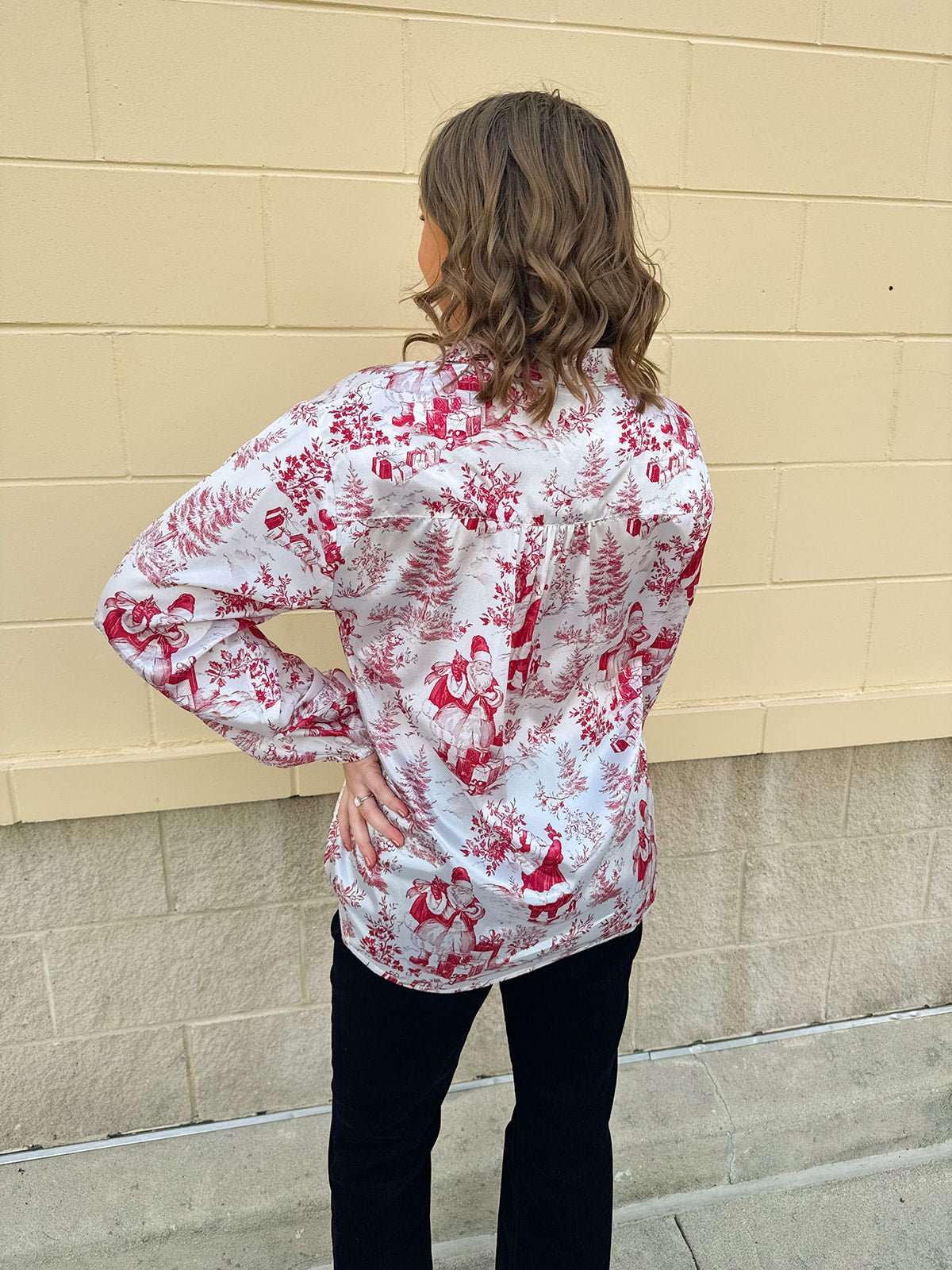 Santa Toile Holiday Blouse - The Pink Pineapple 850