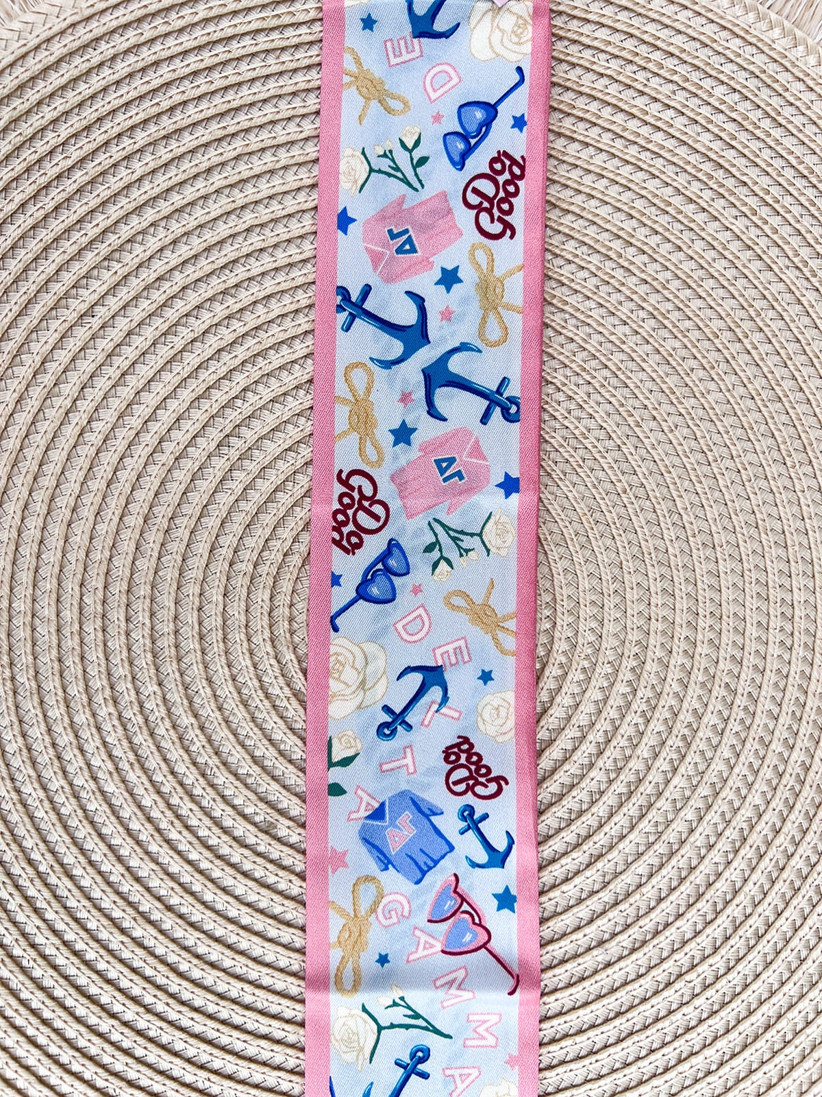 [Saturday Silks] Delta Gamma Skinny Scarf - The Pink Pineapple 850