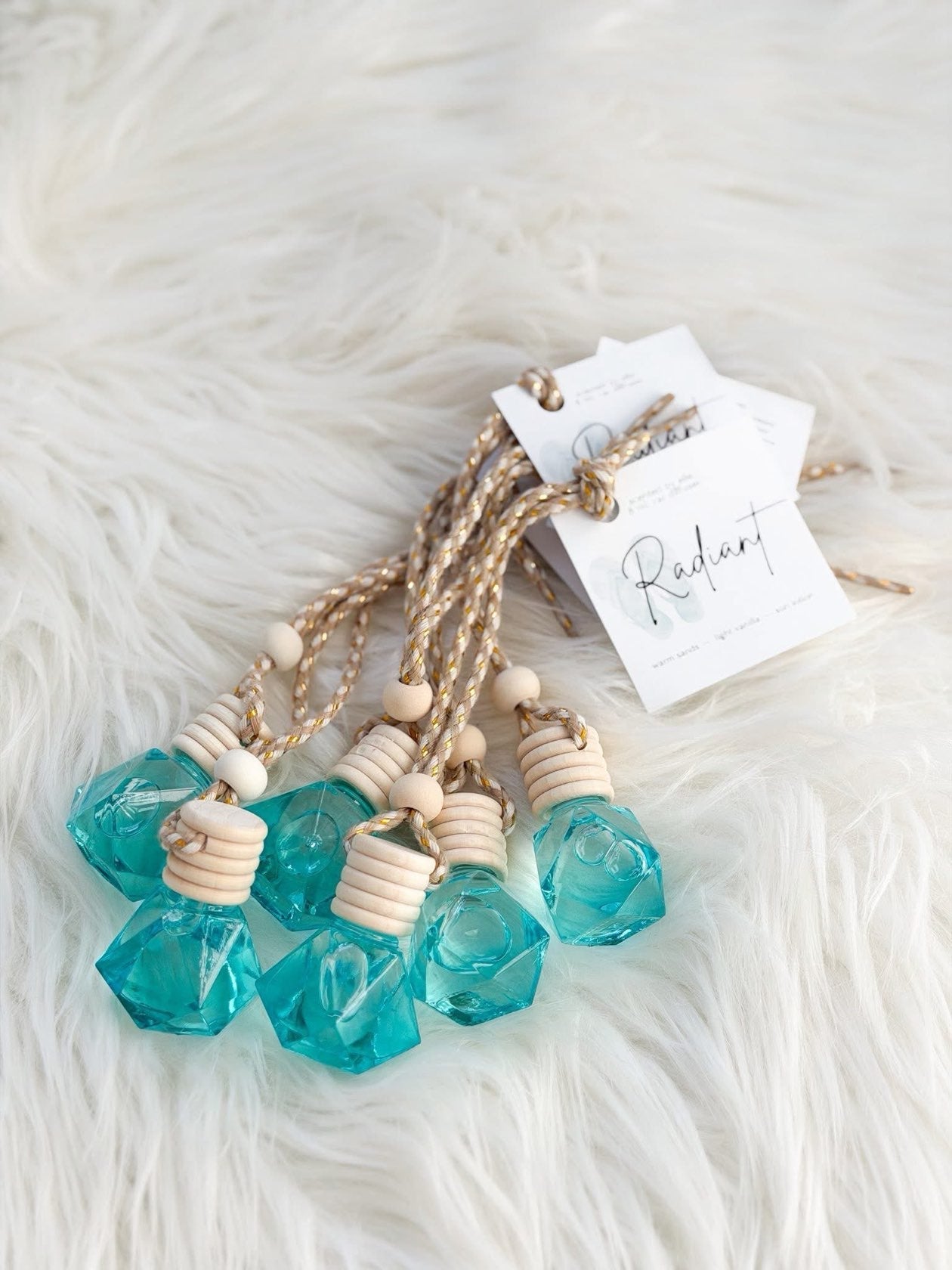 [Scented by Elle] Radiant Car Diffuser - The Pink Pineapple 850