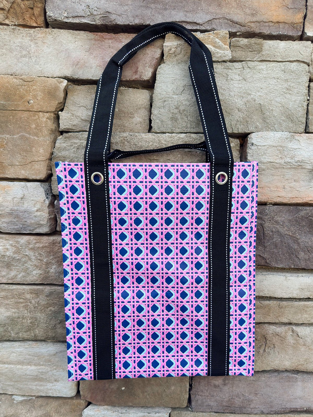 [Scout] Bagette Market Tote in Wisteria Cane - The Pink Pineapple 850