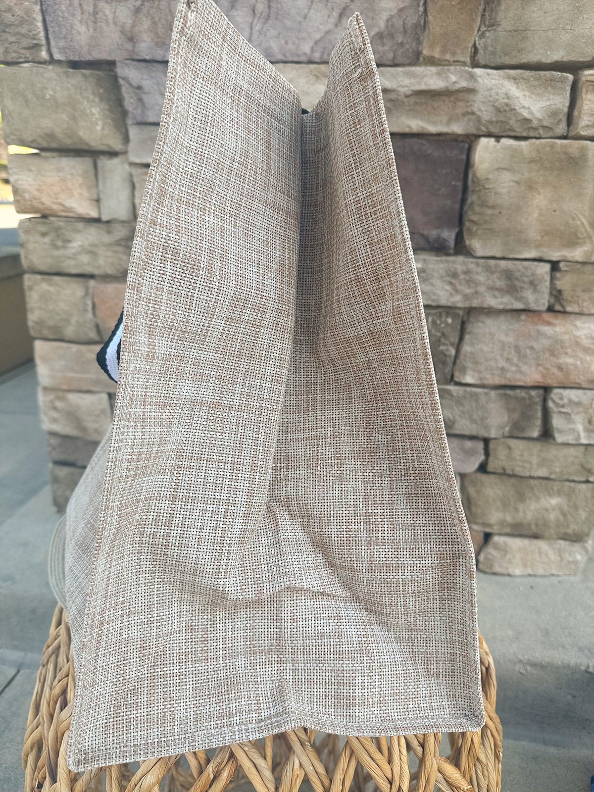 [Scout] Extended Stay Tote in Sand Woven - The Pink Pineapple 850