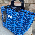 [Scout] Nooner Lunch Bag in Indigrow - The Pink Pineapple 850