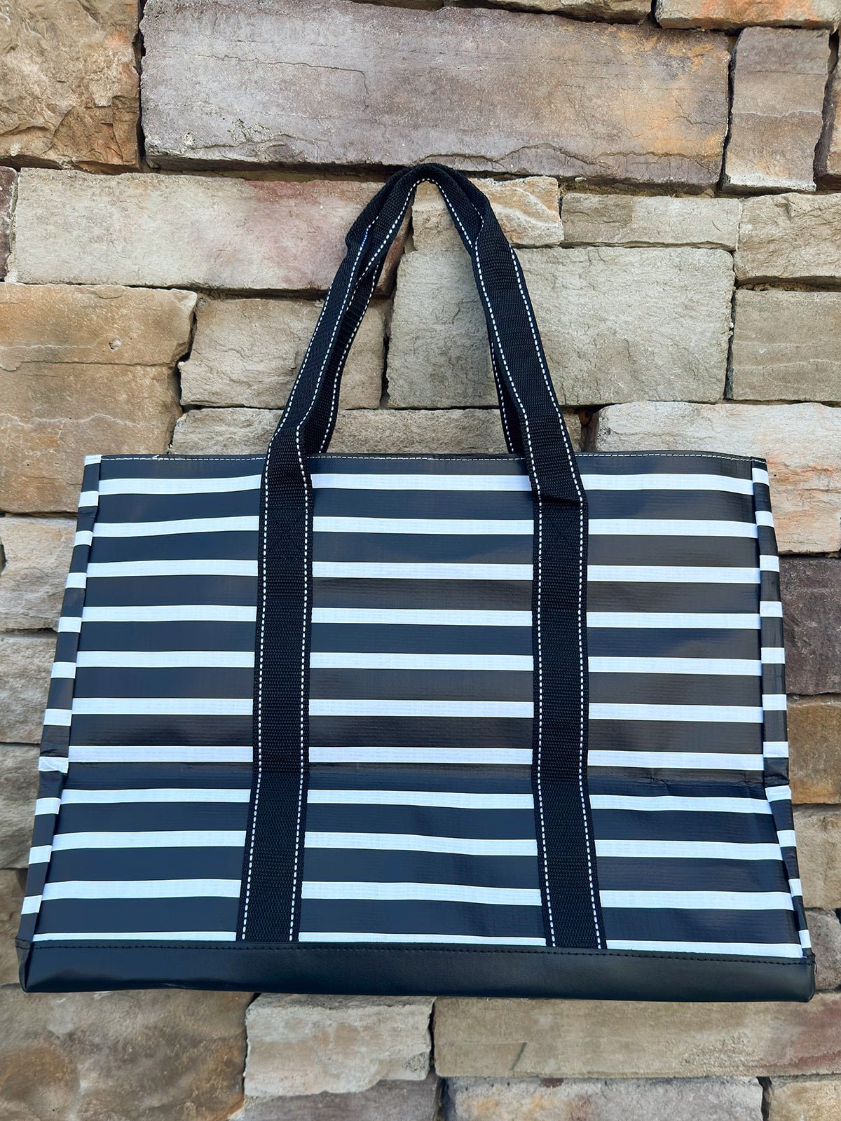 [Scout] Original Deano Large Tote in Fleetwood Black - The Pink Pineapple 850