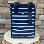 [Scout] Pleasure Chest Cooler in Fleetwood Black - The Pink Pineapple 850