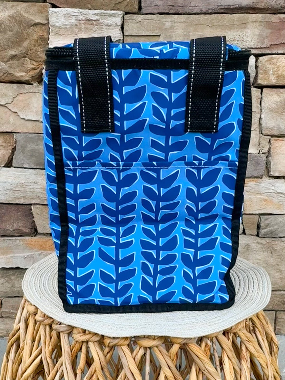[Scout] Pleasure Chest Cooler in Indigrow - The Pink Pineapple 850