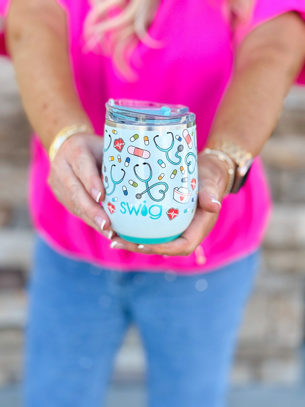 Scrub Life Stemless Wine Cup 12oz - The Pink Pineapple 850