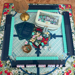 Seabreeze x Winterberry Luxury Tablescape - The Pink Pineapple 850
