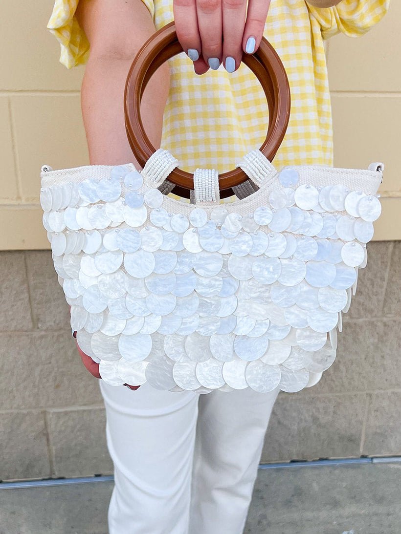 Shell Haven Wooden Handle Tote - The Pink Pineapple 850