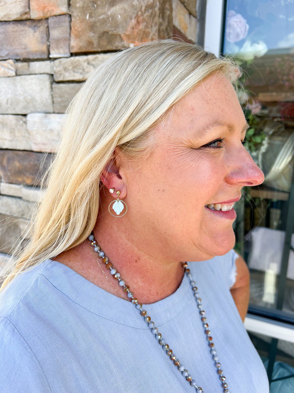 Small Dangle Drop Earrings - The Pink Pineapple 850